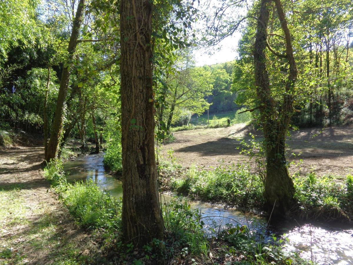 Domaine Le Mayne Chabrignac Buitenkant foto